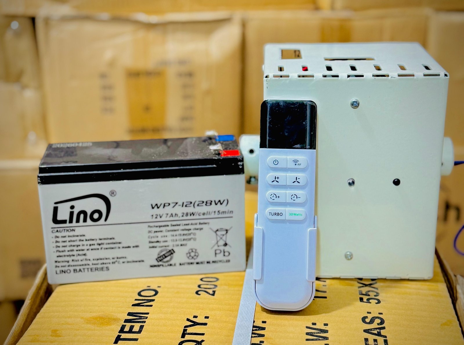 Acdc rechargeable box and circuit